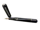 Nahvalur (Narwhal) Nautilus Maylandia Blue Fountain Pen