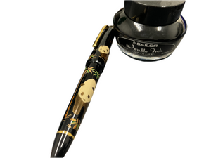 Sailor Endangered Species Limited Edition Giant Panda Maki-e Fountain Pen NEW!