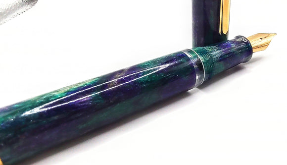 Nahvalur (Narwhal) Voyager New Orleans Fountain Pen